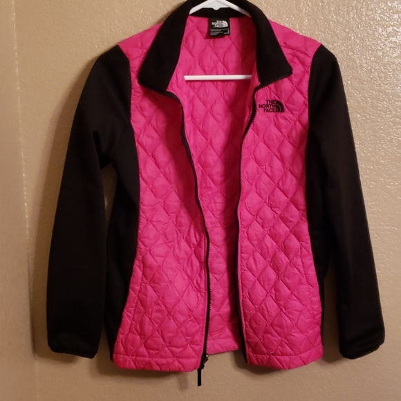 The North Face Other - **HP**THE NORTH FACE QUILTED JACKET. GIRLS 14/16-L